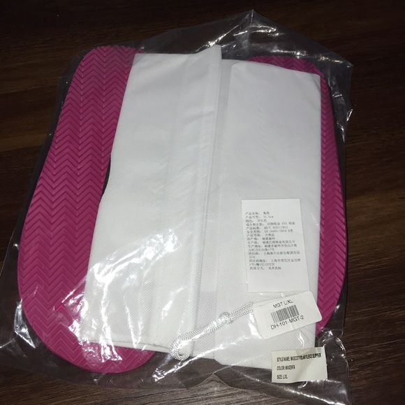 Drew House Mascot Logo Slippers w/Dust Bag NEW - Picture 7 of 7